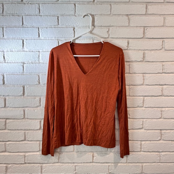 Akris Tops - AKRIS Switzerland Burnt Orange 100% Seide Silk Long Sleeve V Neck Shirt medium